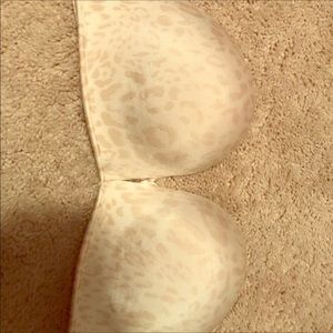 Victoria Secret Strapless Bra